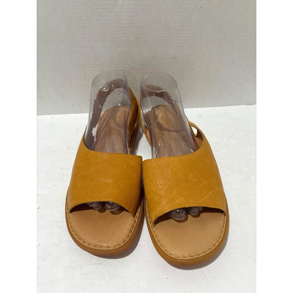 Born Women's Inlet Comfort Sandals leather flats slingback color yellow size 10 - Picture 2 of 6
